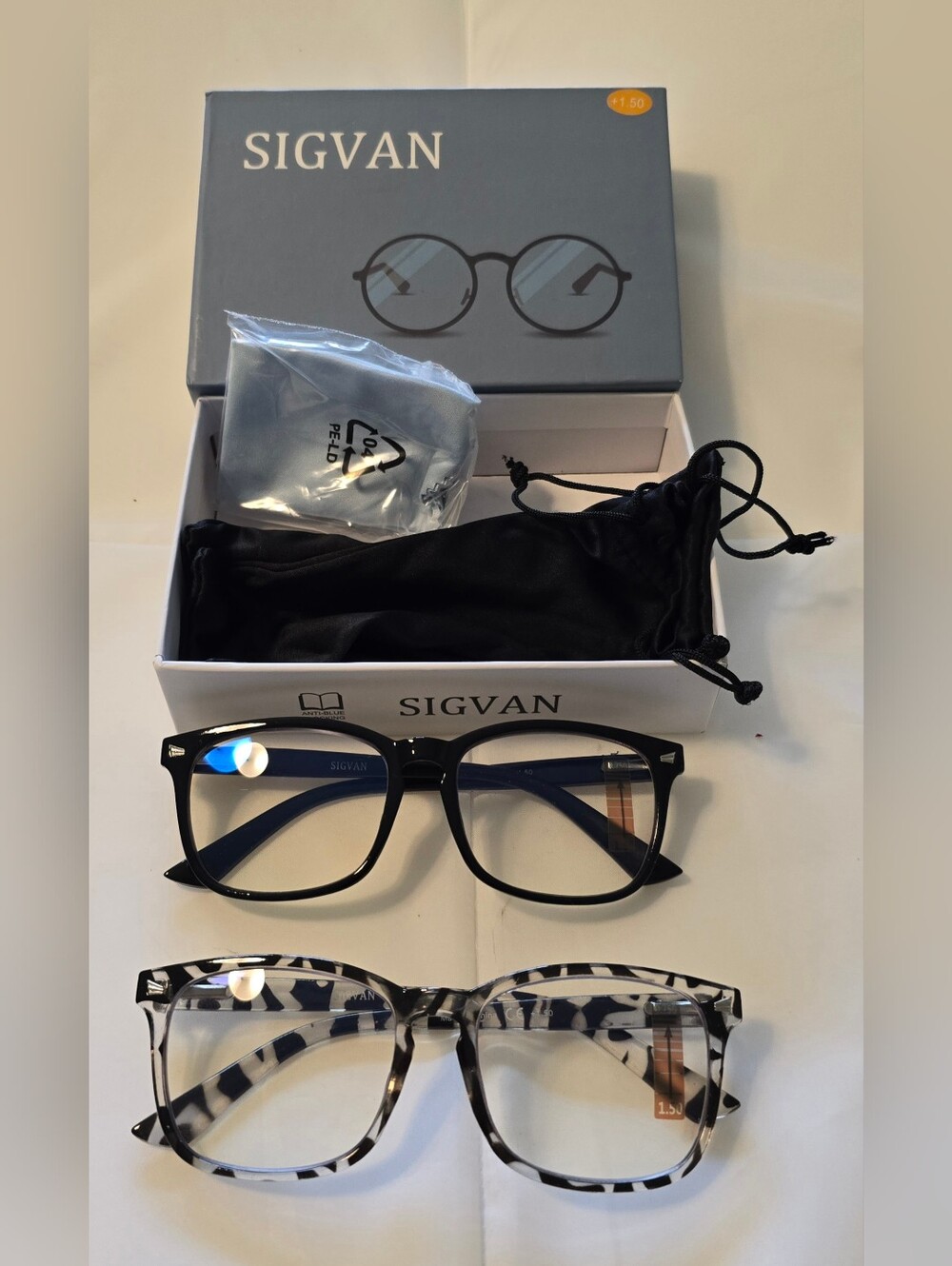 SIGVAN Blue Light Blocking Reading Glasses +1.50 2 Pair Set w/ Case